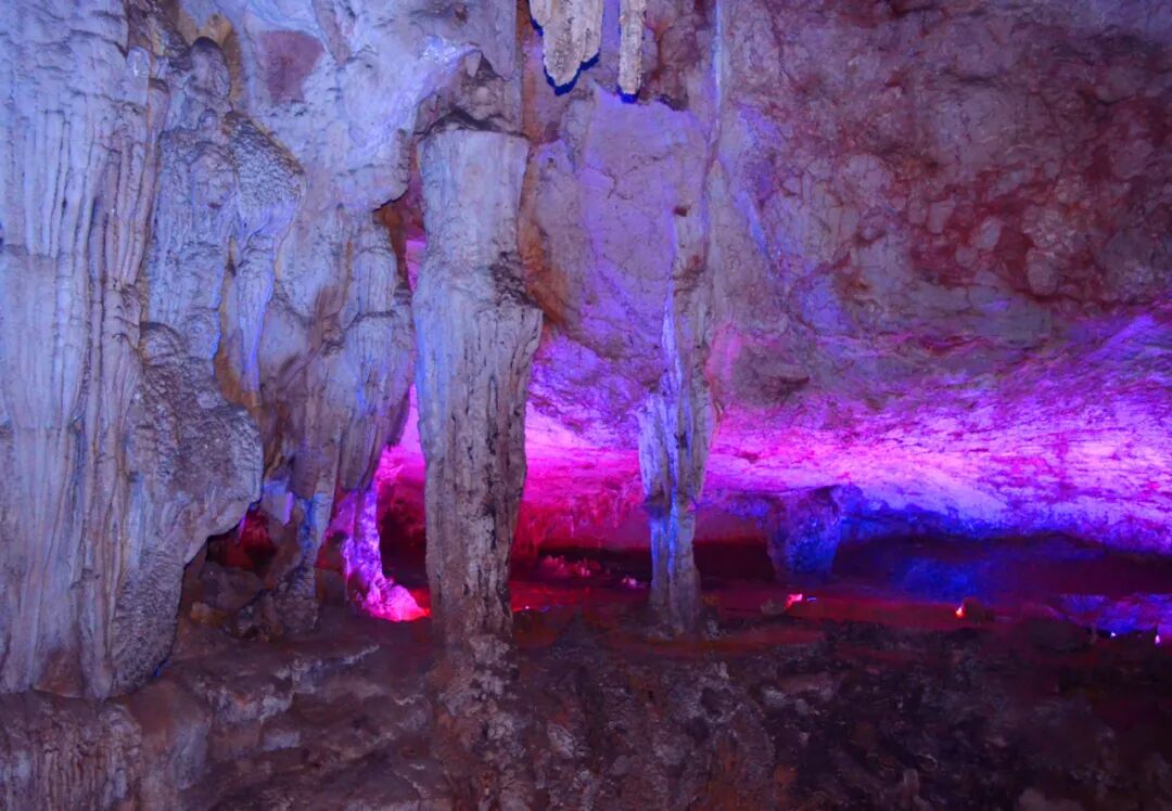 邢台市网红八卦坑地址在哪儿-_邢台天河山攻略_邢台旅游景点大全
