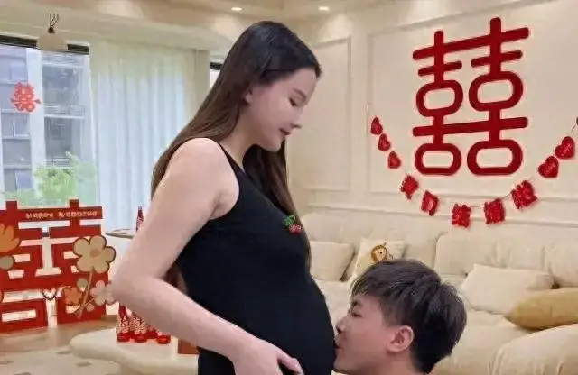 许华升官宣女友怀孕_许华升网红八卦-_许华升婷婷怀孕消息